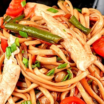 City Вок Хурасаме с креветками в Burger city по цене 765 ₽