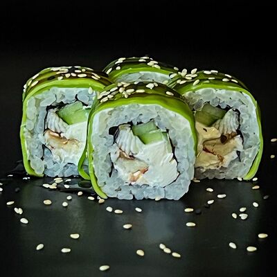 Грин ролл с угремв Yummy Sushi по цене 520 ₽