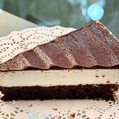 Птичка торт в Gilam чайхона по цене 320 ₽