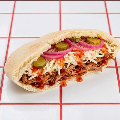 Пита со свининой BBQ в Кофемашина по цене 430 ₽