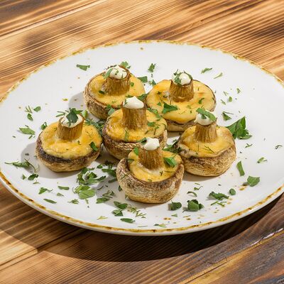 Шляпки шампиньонов в Ресторан Мангал по цене 490 ₽