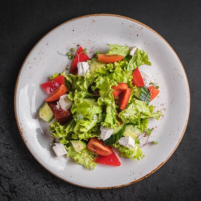 Салат Греческий в Мираж по цене 275 ₽