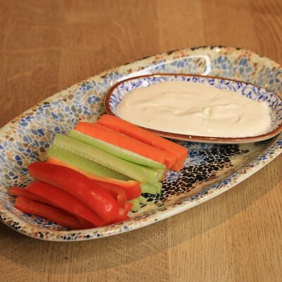 Овощные палочкив DVOR гриль-бистро по цене 320 ₽