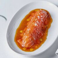 Лосось, трюфельный дрессинг в Narnia