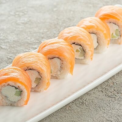 Ролл Филадельфия с лососем в Welcome по цене 760 ₽