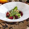 Салат с печеной свеклой и кубанской брынзой в Столица по цене 520