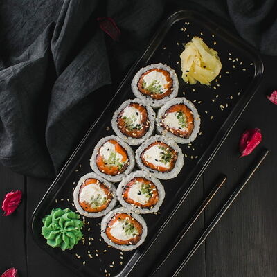 Seven ролл в Sushi7 по цене 833 ₽