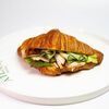 Круассан с индейкой су-вид в Atlant bistro по цене 620