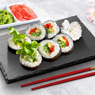 Ролл Овощной в Sushi White Lux по цене 229 ₽