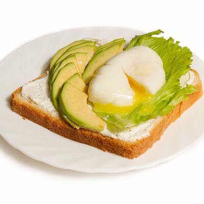 Тост с авокадо и яйцом пашот в Абсолют по цене 250 ₽