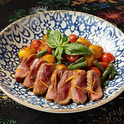 Утиная грудка Терияки с картофелем в Чайхона №1 Тимура Ланского по цене 980 ₽