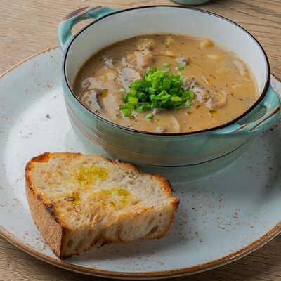 Наваристый суп из шампиньонов в Blackberry по цене 340 ₽