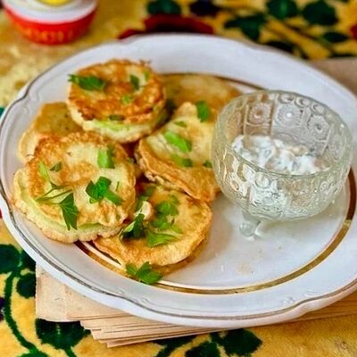 Кабачки, жаренные с чеснокомв Кухмистерская ATILAN по цене 190 ₽