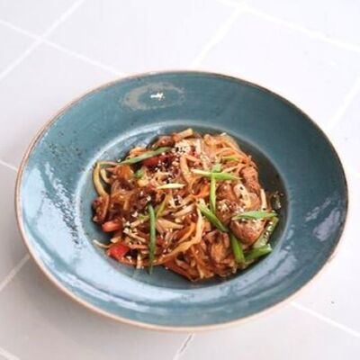 Стеклянная лапша с соевым мясом в Кукумбер по цене 390