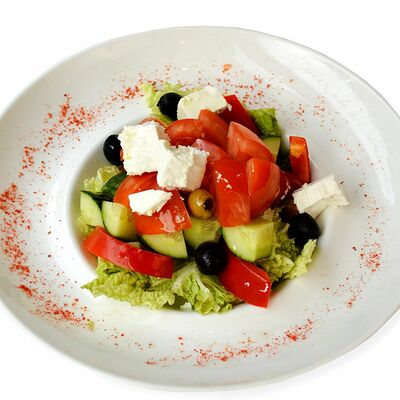 Салат Греческий в Кабанчик по цене 490 ₽