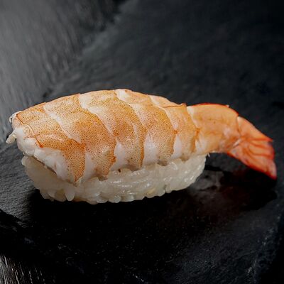 Суши с креветкой в Hot Pizza по цене 140 ₽