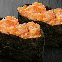 Острые суши Лосось в Кабуки