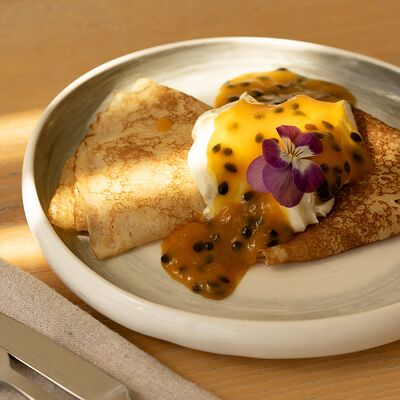 Блины с ванильным йогуртомв Matilda по цене 450 ₽