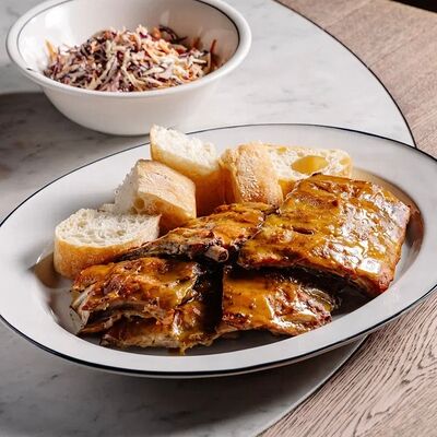 Корзина свиных рёбер в Гент по цене 3060 ₽