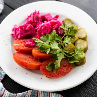 Тарелка солений в Хинкальня по цене 16 р.