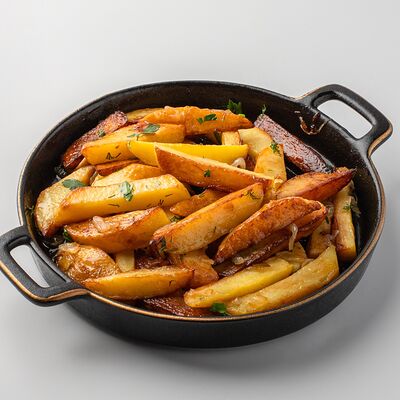 Картошка по-домашнему в Кафе МилАриЯ по цене 351 ₽