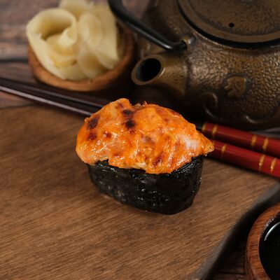 Лосось печёный в Японский городовой 64 по цене 140 ₽