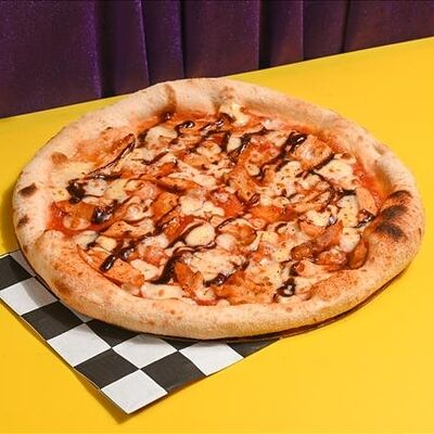 Пицца Курица BBQ в Cheesemania по цене 530 ₽