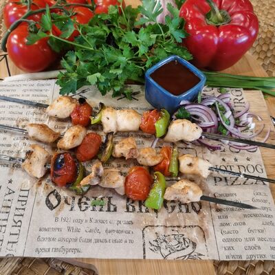 Чоп-шиш из курицы в Кебаб экспресс по цене 330 ₽