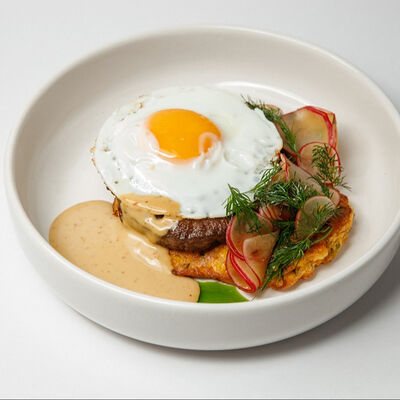 Бифштекс с яйцомв Сны любимого кота по цене 830 ₽