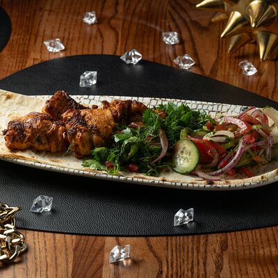 Шашлык из мякоти цыпленка в Giorgio Suluguni по цене 850 ₽