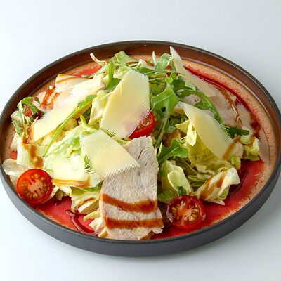 Цезарь с курицей в Акияна по цене 459 ₽