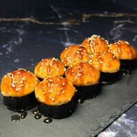 Запеченный острый с курицей в Sushki