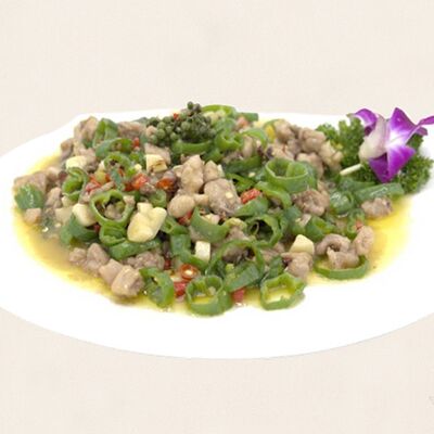 Жареный кролик в Золотая панда по цене 2552 ₽