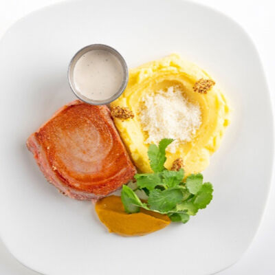 Тунец с картофельным пюре в Мидийное место по цене 1354 ₽