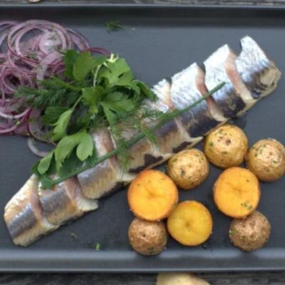 Атлантическая сельдь собственного посола в Chalet River Club по цене 820 ₽