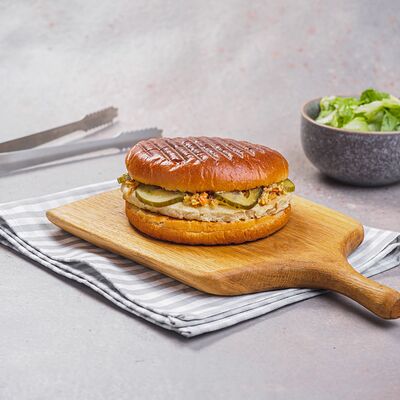 Гамбургер Куриный в Irbis по цене 469 ₽