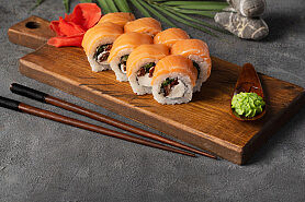 Филадельфия с вялеными томатами в SushiKent по цене 900 ₽