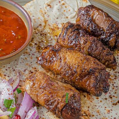 Шашлык из бараньей печени в Сапфир Premium HITS & GRILL по цене 500 ₽