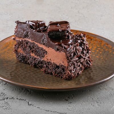 Шоколадный торт в Мангал по цене 280 ₽