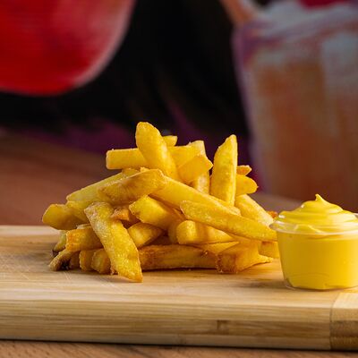 Картофель фри с сырным соусом в BAD & BOY BURGER по цене 320 ₽