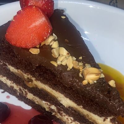 Сникерс в Репутация по цене 450 ₽