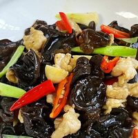 Мясо жареное с муэр с рисом в Дунцзы