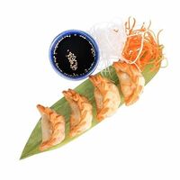 Гёдза с курицей и креветками в Поке-маN