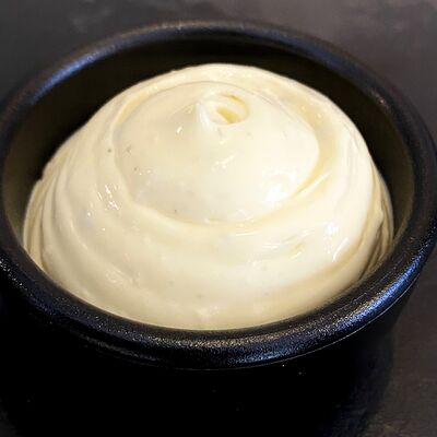 Соус чесночныйв Лапшичная ВокБери по цене 75 ₽