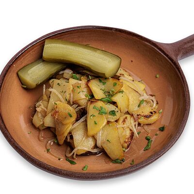 Жареный картофель по-домашнему в PINTA Bar & Grill по цене 1690 ₸