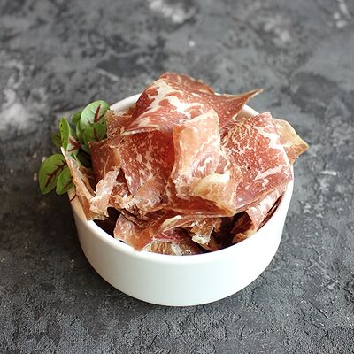 Вяленая говядина в The Legend 84 по цене 520 ₽