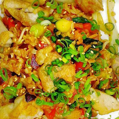 Тайский жареный рис с курицей в Bamboo по цене 720 ₽