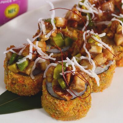 Темпура-ролл с угрём в Держи рыбу по цене 1250 ₽