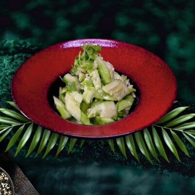 Салат из битых огурцов в LAOBAN по цене 760 ₽