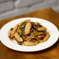 Лапша Удон с курицей в No Bad Days